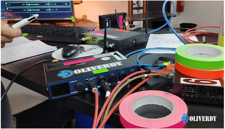 Exercices pratique et recherche de pannes en réseaux lumière cinéma