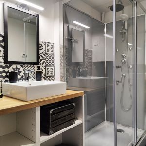 Artist Douche Coloc Oliverdy