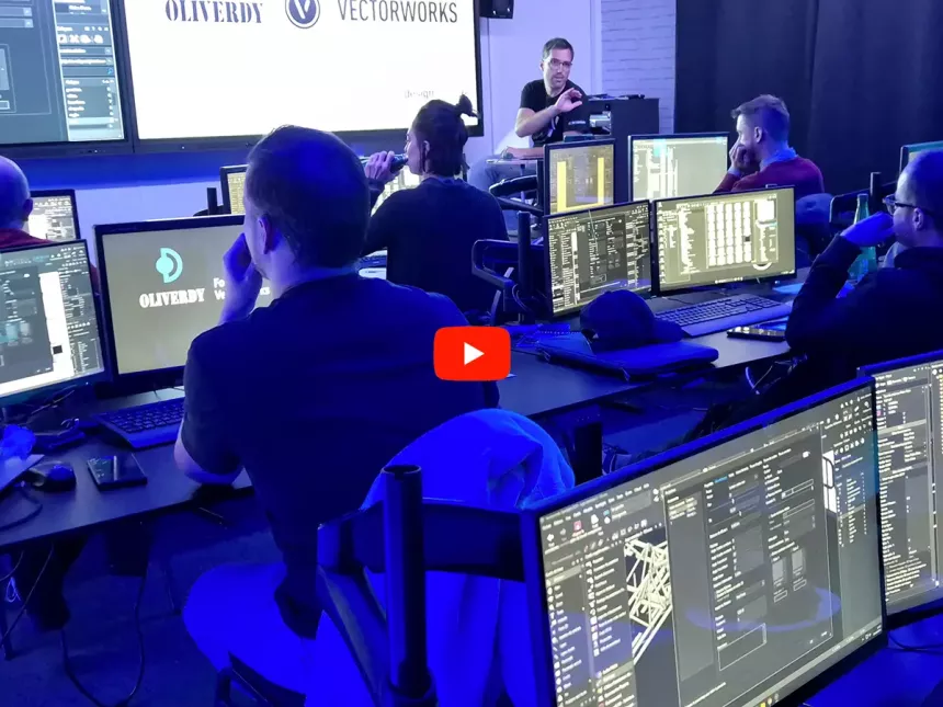 Salle de formation Oliverdy — poste informatique performant avec station ergonomique assis-debout pour Vectorworks Spotlight